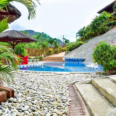 Tribal Hills Mountain Resort Puerto Galera Esterno foto