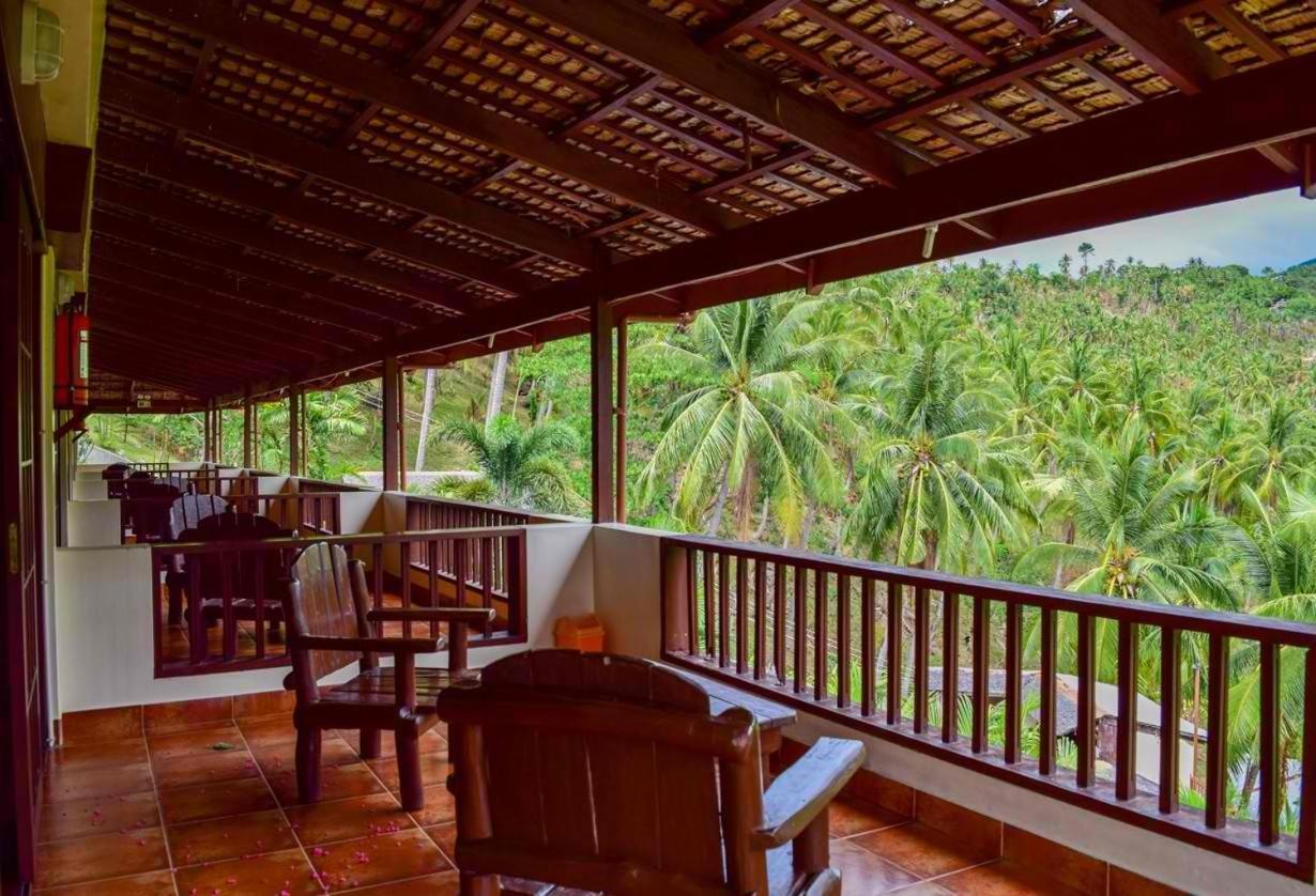 Tribal Hills Mountain Resort Puerto Galera Esterno foto