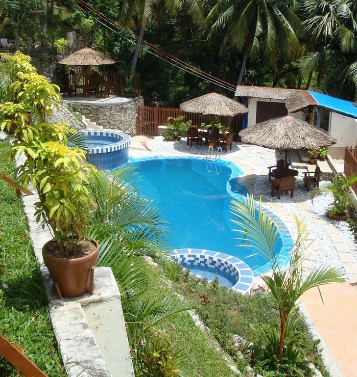 Tribal Hills Mountain Resort Puerto Galera Esterno foto