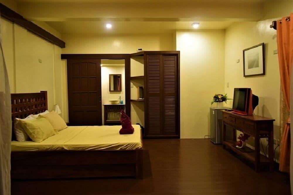 Tribal Hills Mountain Resort Puerto Galera Esterno foto