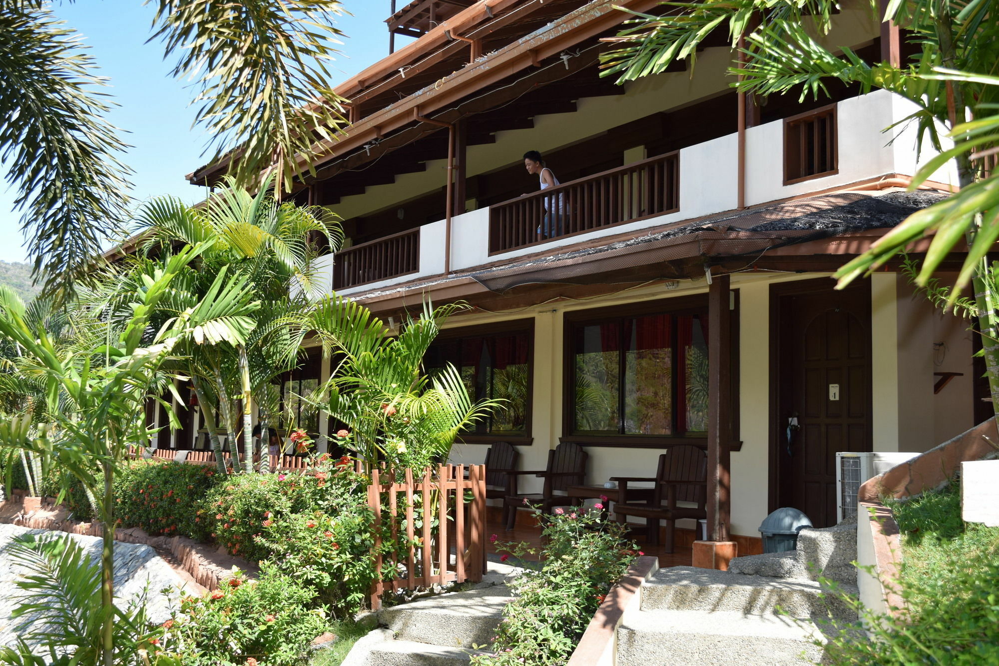 Tribal Hills Mountain Resort Puerto Galera Esterno foto